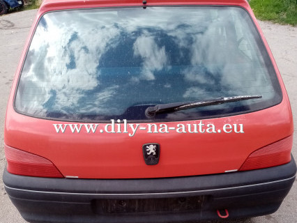 Peugeot 106 červená na díly Prachatice / dily-na-auta.eu