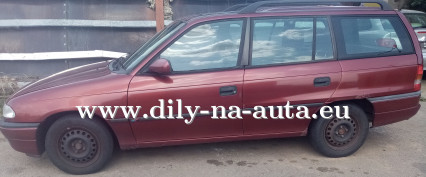 Opel Astra vínová na náhradní díly Brno / dily-na-auta.eu