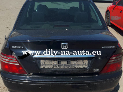 Honda Accord - náhradní díly z tohoto vozu / dily-na-auta.eu