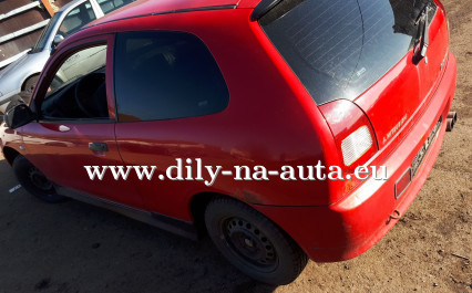 Mitsubishi Colt červená na náhradní díly Brno / dily-na-auta.eu