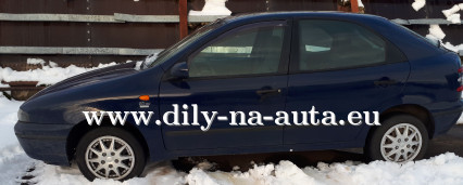Fiat Brava modrá na náhradní díly Brno / dily-na-auta.eu
