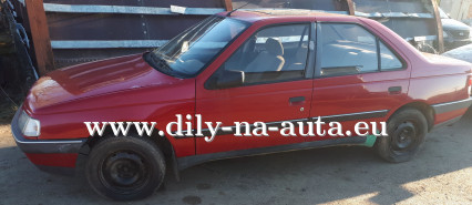 Peugeot 405 červená na náhradní díly Brno / dily-na-auta.eu