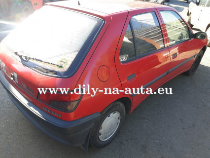 Peugeot 306 na náhradní díly Kaplice / dily-na-auta.eu