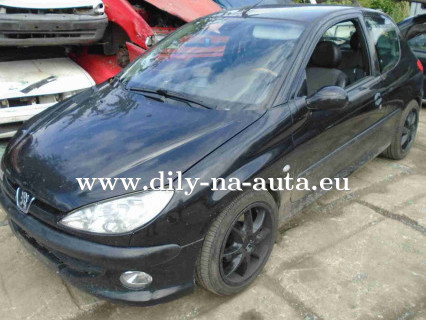 Náhradní díly z vozu Peugeot 206