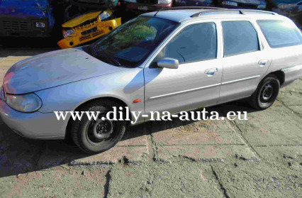 Náhradní díly z vozu Ford Mondeo / dily-na-auta.eu