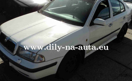 Škoda Octavia bílá na náhradní díly Praha / dily-na-auta.eu