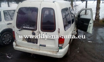 VW Caddy 1,6 mpi bílá na díly ČB / dily-na-auta.eu