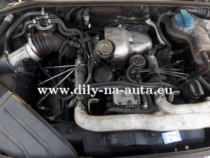 Motor Audi A4 2.496 NM AKE / dily-na-auta.eu
