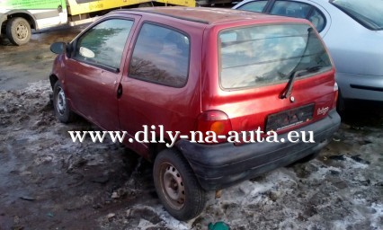 Renault Twingo tmavě červená na díly ČB / dily-na-auta.eu