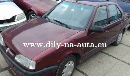 Náhradní díly z vozu Renault 19