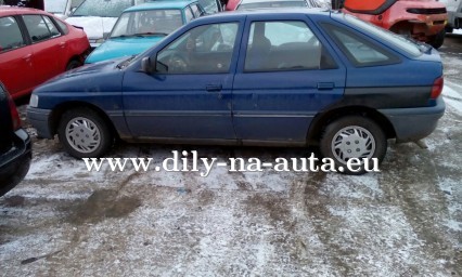 Ford escort sedan modrá na díly České Budějovice / dily-na-auta.eu