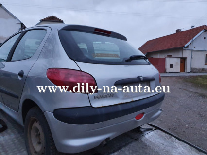 Peugeot 206 na náhradní díly KV / dily-na-auta.eu