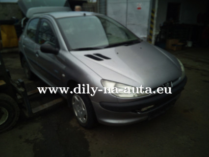 Peugeot 206 – díly z vozu