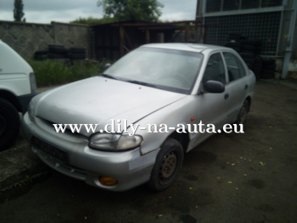 Hyundai Accent – díly z vozu