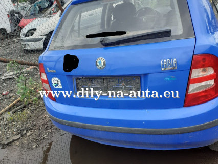 Škoda Fabia modrá na náhradní díly Pardubice / dily-na-auta.eu