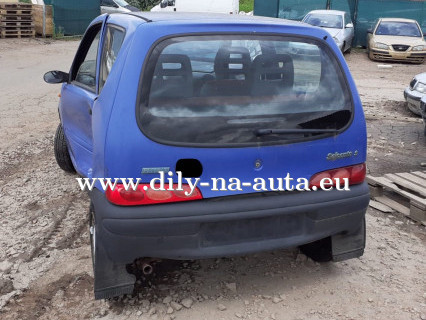 Fiat Seicento modrá na náhradní díly