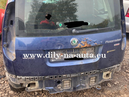 Škoda Roomster modrá na náhradní díly Pardubice / dily-na-auta.eu