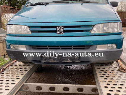 Peugeot 806 na náhradní díly Pardubice / dily-na-auta.eu