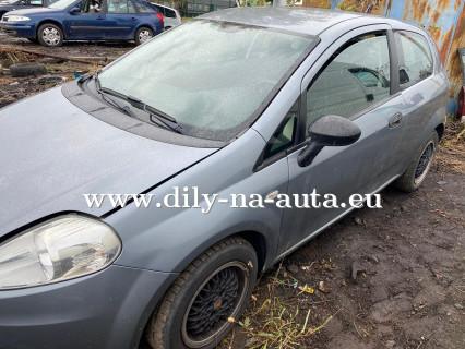 Fiat Grande Punto šedá na náhradní díly Pardubice