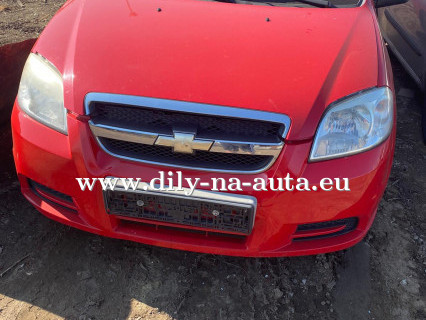 Chevrolet Aveo červená náhradní díly / dily-na-auta.eu