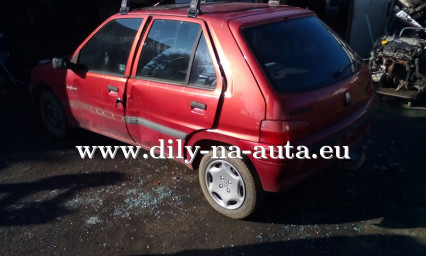 Peugeot 106 vínová metalíza na náhradní díly